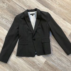 Ann Taylor One Button Blazer in Seasonless Stretch in Charcoal